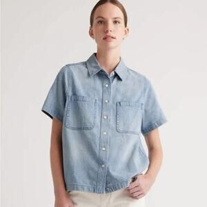 Women's Size M Quince Distressed Denim Short Sleeve Shirt Light Chambray Cotton